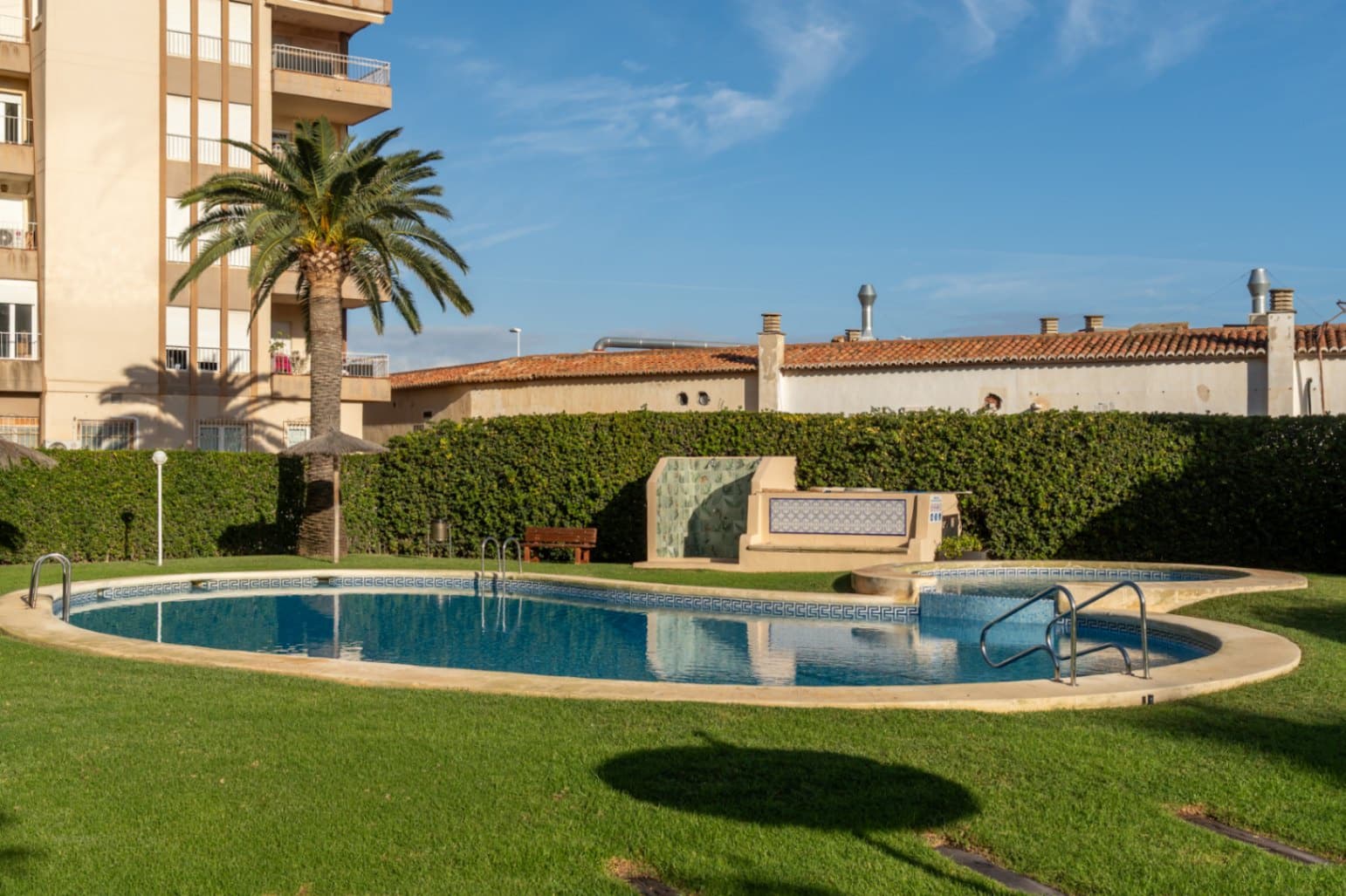 Apartamento de 3 habitaciones en Javea / Xàbia en venta con piscina - 349.000 € (Ref: 9380006)