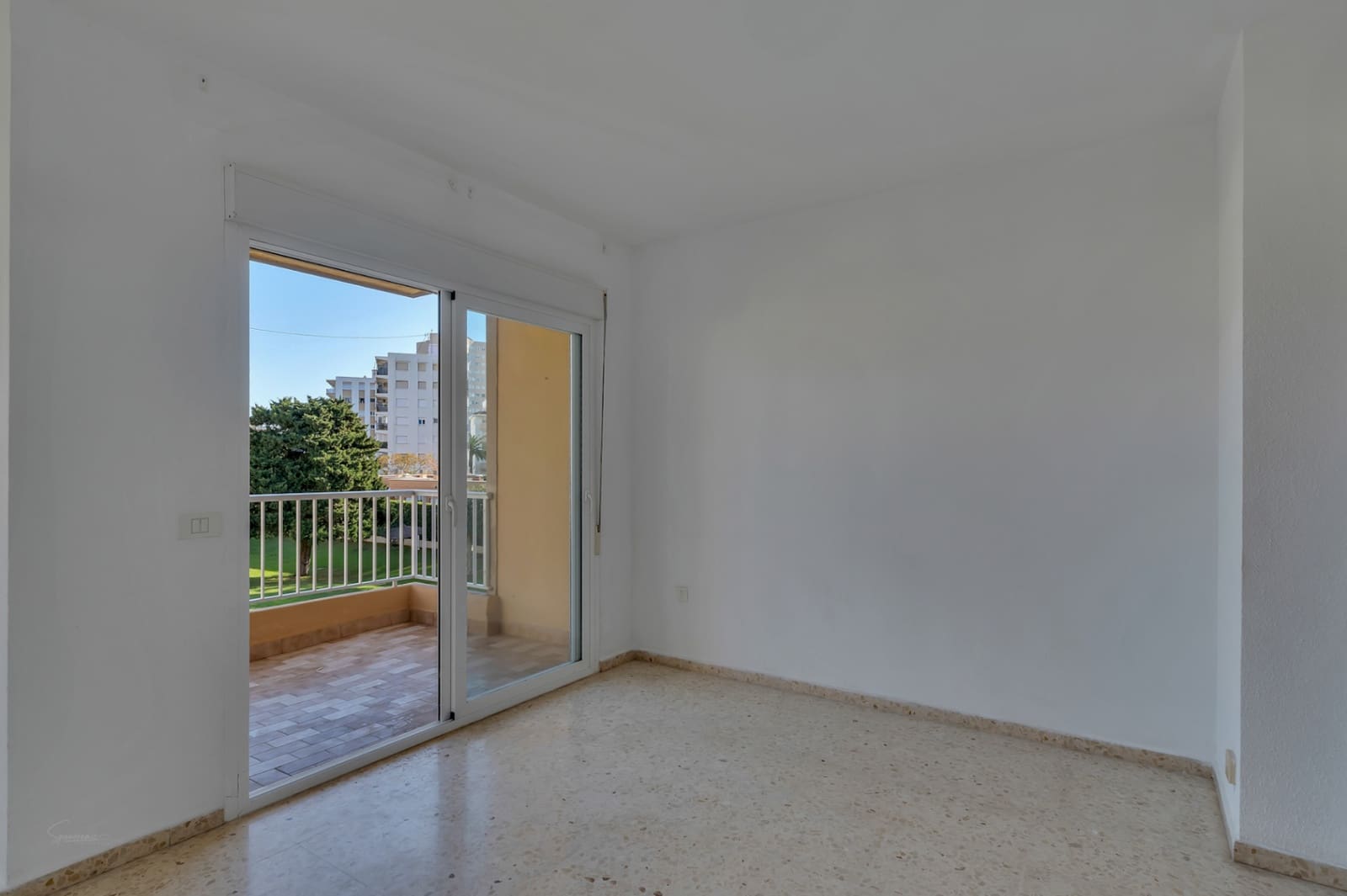 Apartamento de 3 habitaciones en Javea / Xàbia en venta con piscina - 349.000 € (Ref: 9380006)