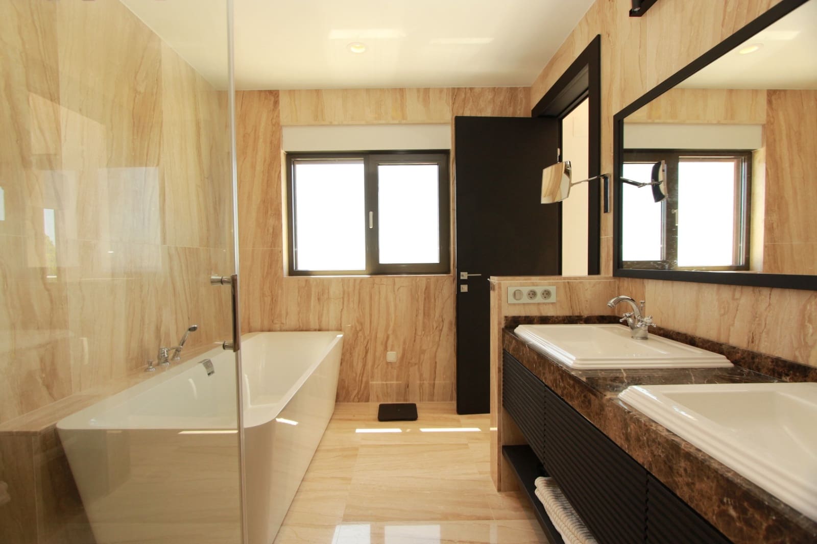 4 quarto Moradia para venda em Moraira com piscina - 3 300 000 € (Ref: 9380009)