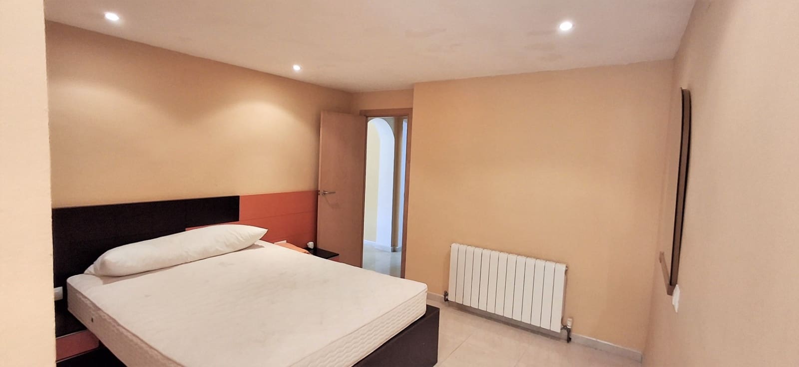 3 soveværelse Villa til salg i Calpe / Calp med swimmingpool - € 478.000 (Ref: 9380010)