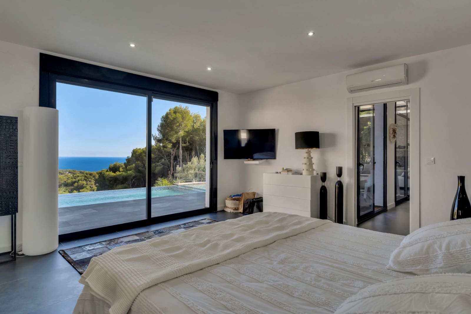 Chalet de 4 habitaciones en Moraira en venta con piscina garaje - 1.495.000 € (Ref: 9380014)