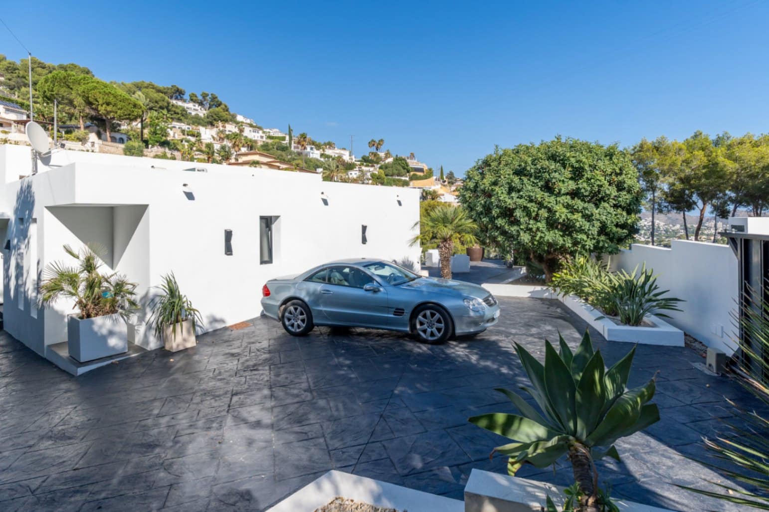 Chalet de 4 habitaciones en Moraira en venta con piscina garaje - 1.495.000 € (Ref: 9380014)