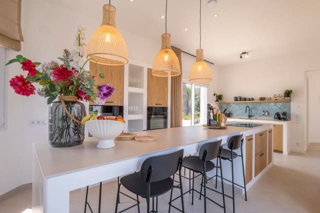 9 soverom Villa til salgs i Javea / Xàbia med svømmebasseng garasje - € 3 950 000 (Ref: 9380019)