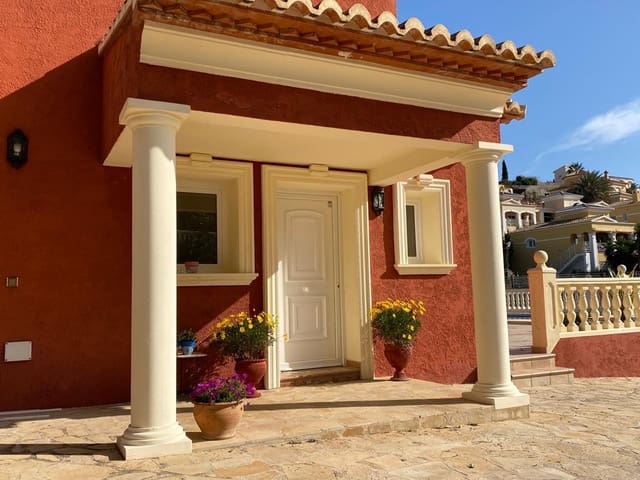 5 Zimmer Villa zu verkaufen in Calpe / Calp mit Pool - 820.000 € (Ref: 9380020)