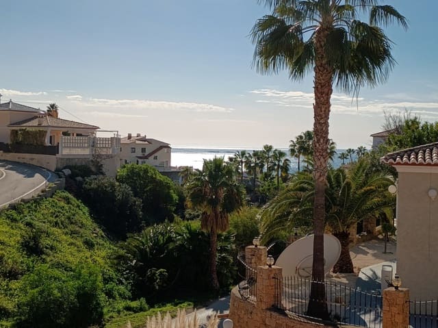 5 Zimmer Villa zu verkaufen in Calpe / Calp mit Pool - 820.000 € (Ref: 9380020)