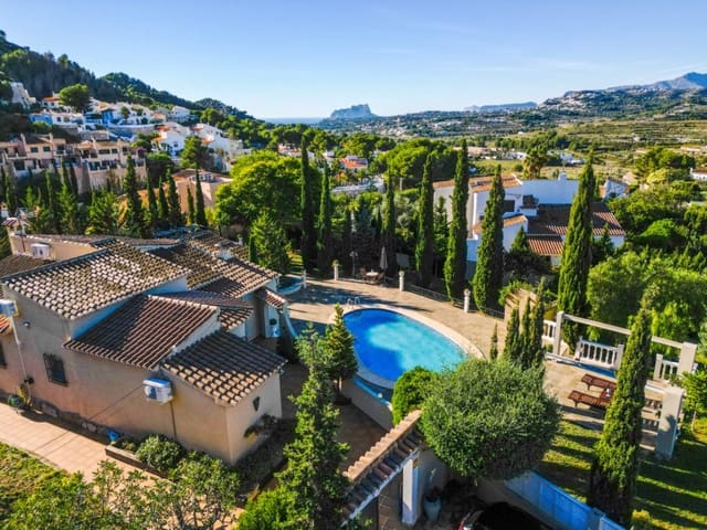 2 soveværelse Villa til salg i Benitachell / Benitatxell med swimmingpool garage - € 675.000 (Ref: 9383928)