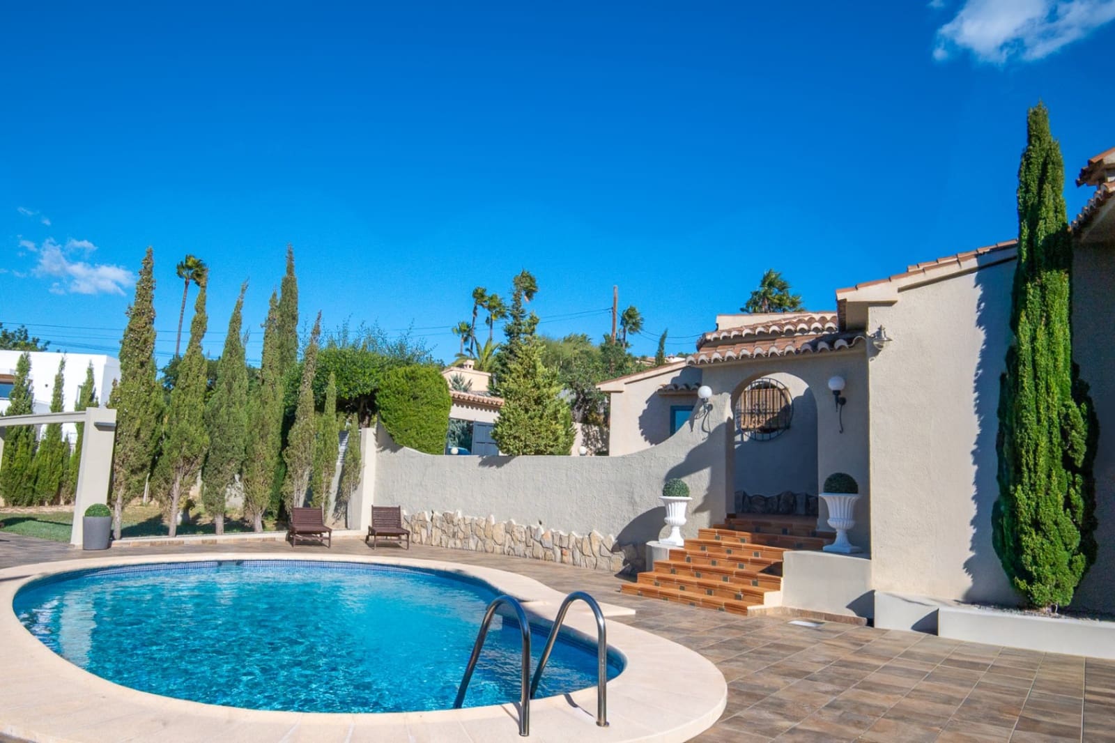 2 soveværelse Villa til salg i Benitachell / Benitatxell med swimmingpool garage - € 675.000 (Ref: 9383928)