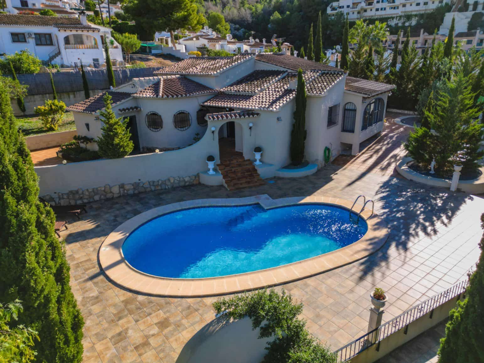 2 soveværelse Villa til salg i Benitachell / Benitatxell med swimmingpool garage - € 675.000 (Ref: 9383928)