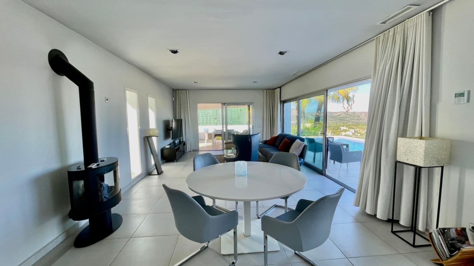 3 slaapkamer Villa te koop in Orba met zwembad garage - € 599.950 (Ref: 9383929)