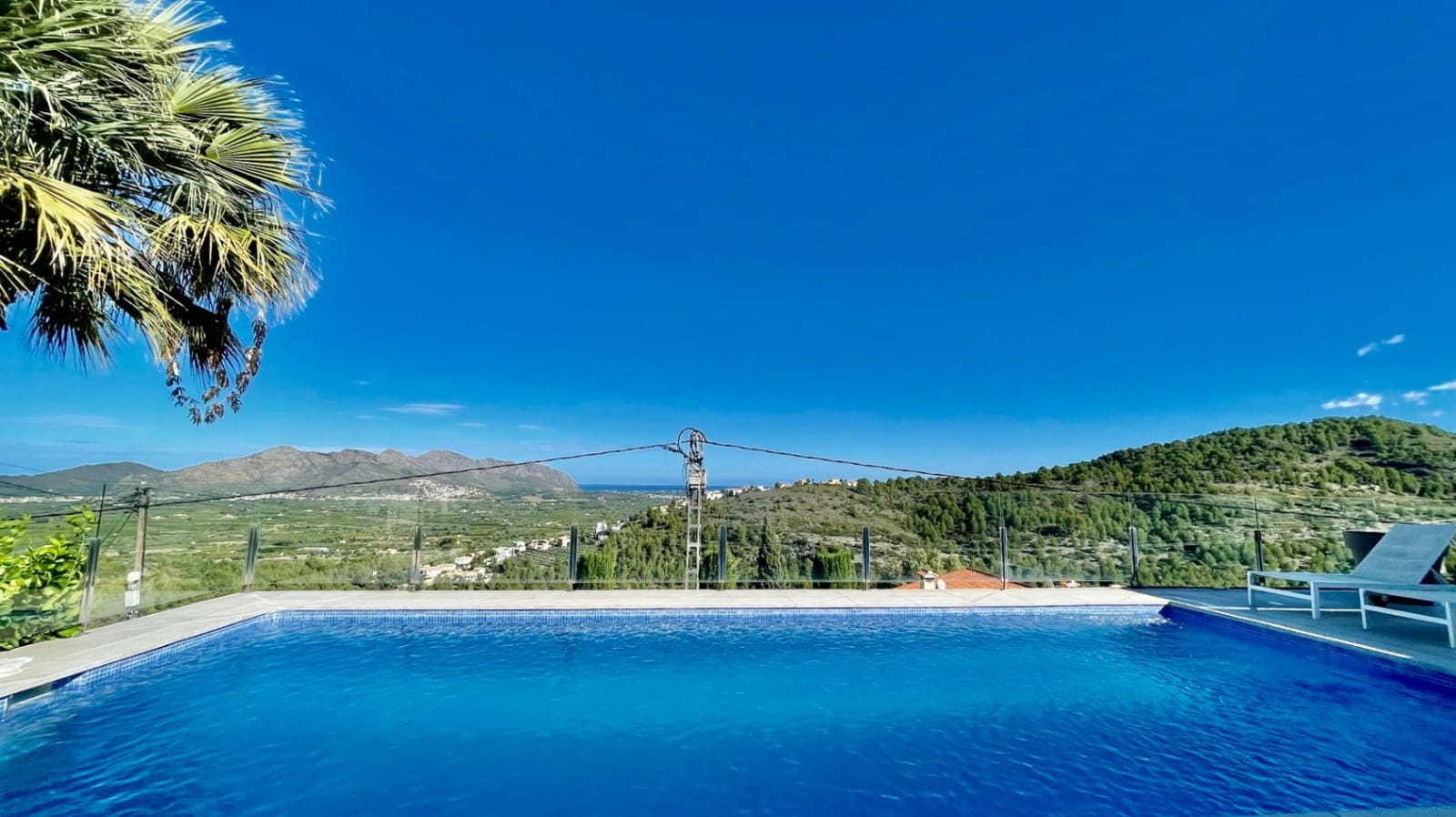 3 slaapkamer Villa te koop in Orba met zwembad garage - € 599.950 (Ref: 9383929)