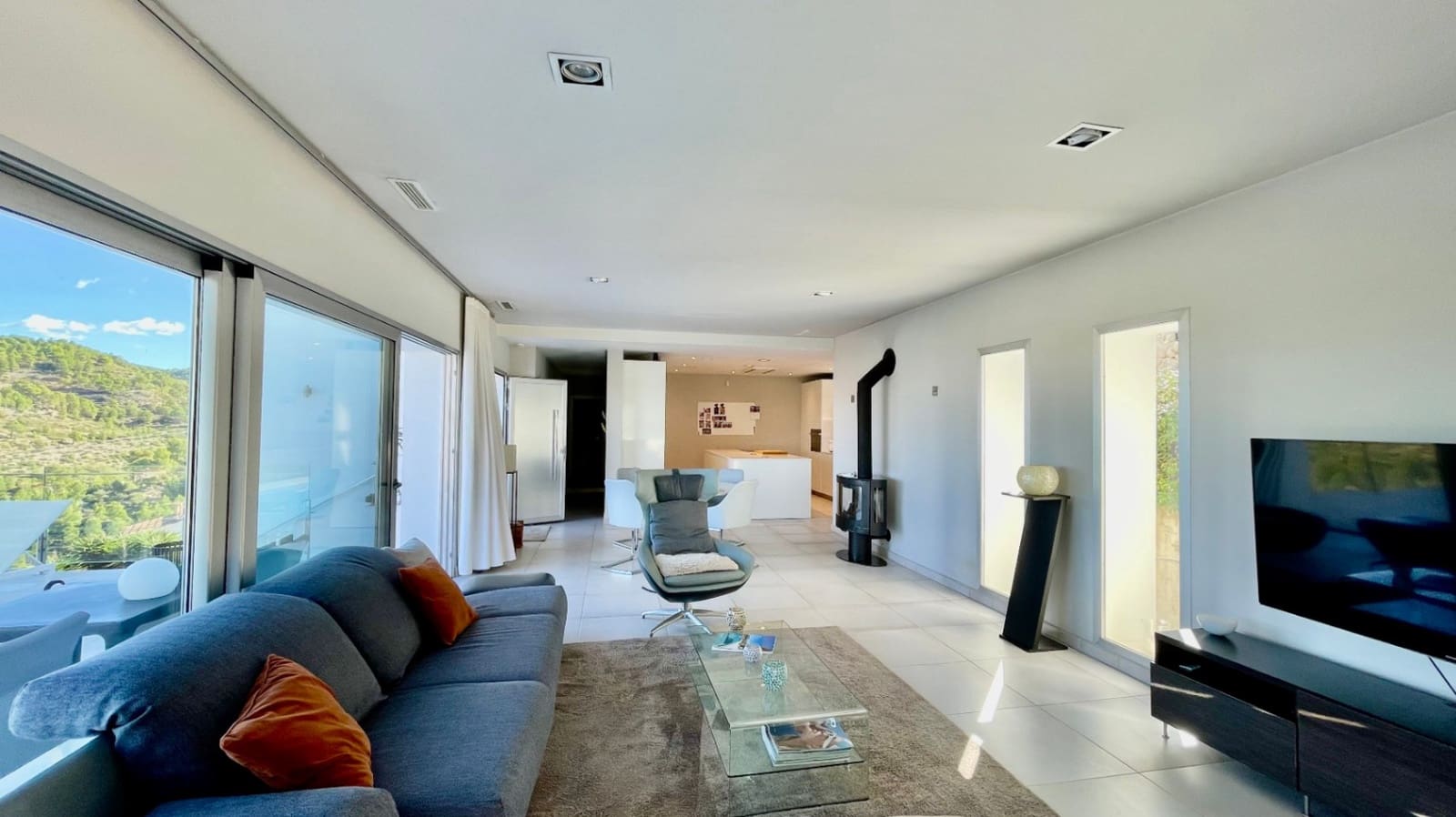 3 slaapkamer Villa te koop in Orba met zwembad garage - € 599.950 (Ref: 9383929)