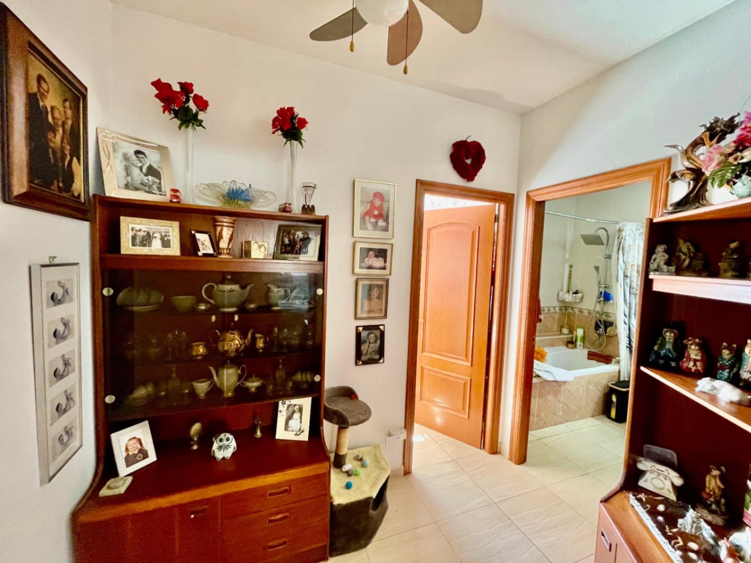 3 slaapkamer Villa te koop in Tormos met zwembad garage - € 435.000 (Ref: 9383930)