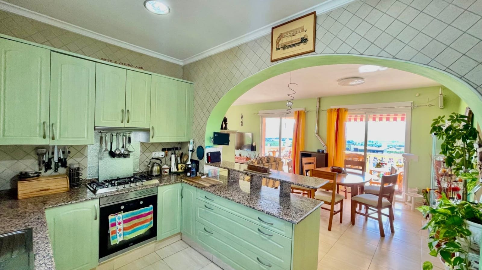 3 slaapkamer Villa te koop in Tormos met zwembad garage - € 435.000 (Ref: 9383930)