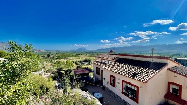 3 slaapkamer Villa te koop in Tormos met zwembad garage - € 435.000 (Ref: 9383930)