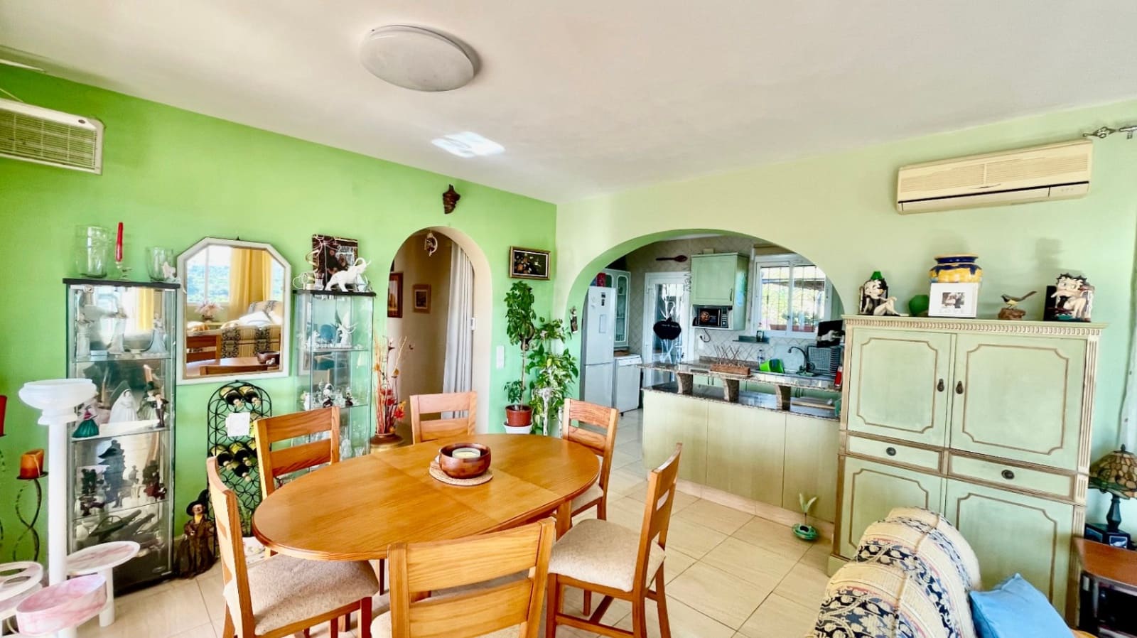 3 slaapkamer Villa te koop in Tormos met zwembad garage - € 435.000 (Ref: 9383930)