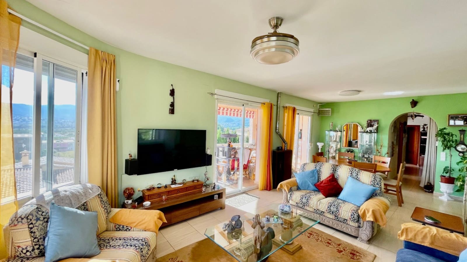 3 slaapkamer Villa te koop in Tormos met zwembad garage - € 435.000 (Ref: 9383930)