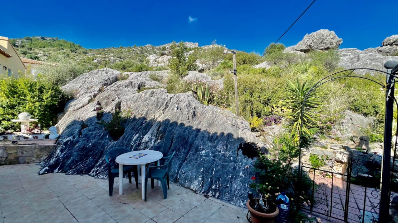 3 slaapkamer Villa te koop in Tormos met zwembad garage - € 435.000 (Ref: 9383930)