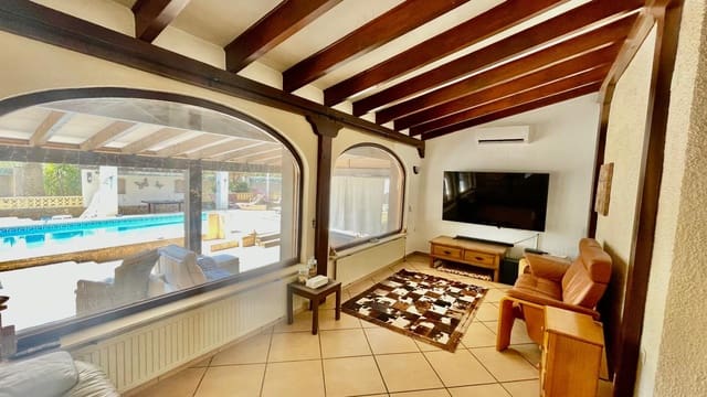 4 soveværelse Villa til salg i Alcalalí / Alcanalí med swimmingpool garage - € 468.000 (Ref: 9383932)