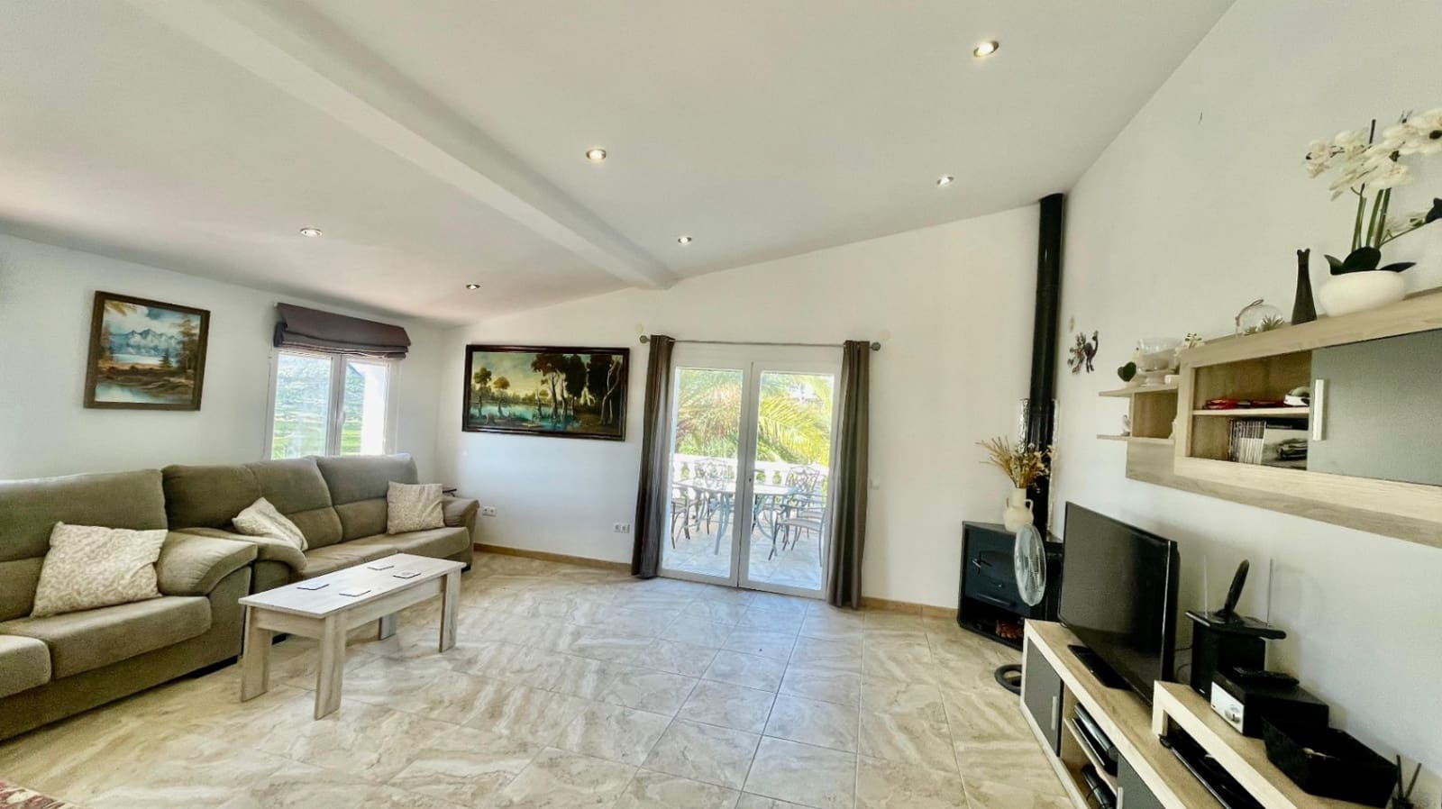 3 chambre Villa/Maison à vendre à Orba - 358 000 € (Ref: 9383934)