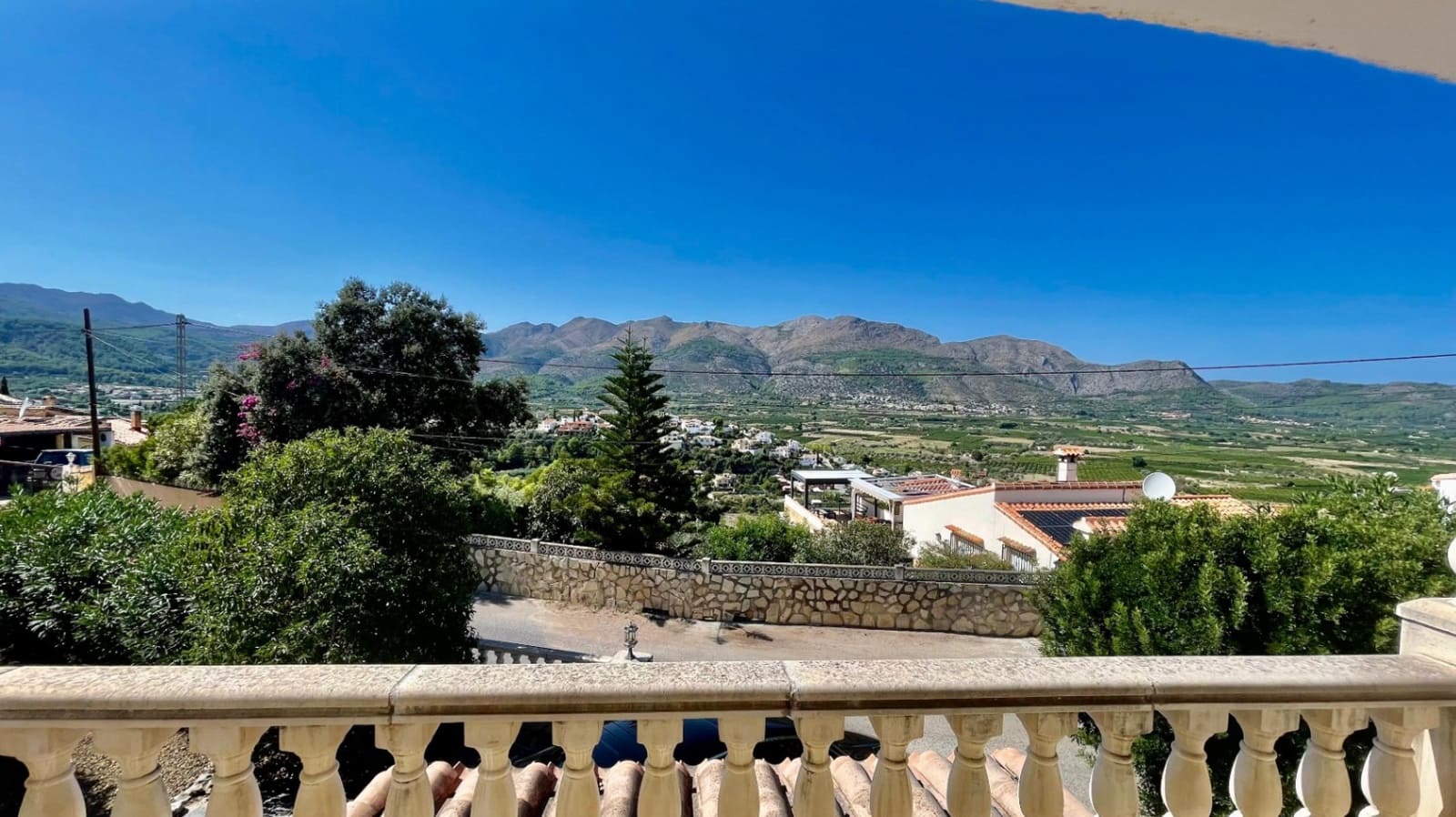 3 chambre Villa/Maison à vendre à Orba - 358 000 € (Ref: 9383934)