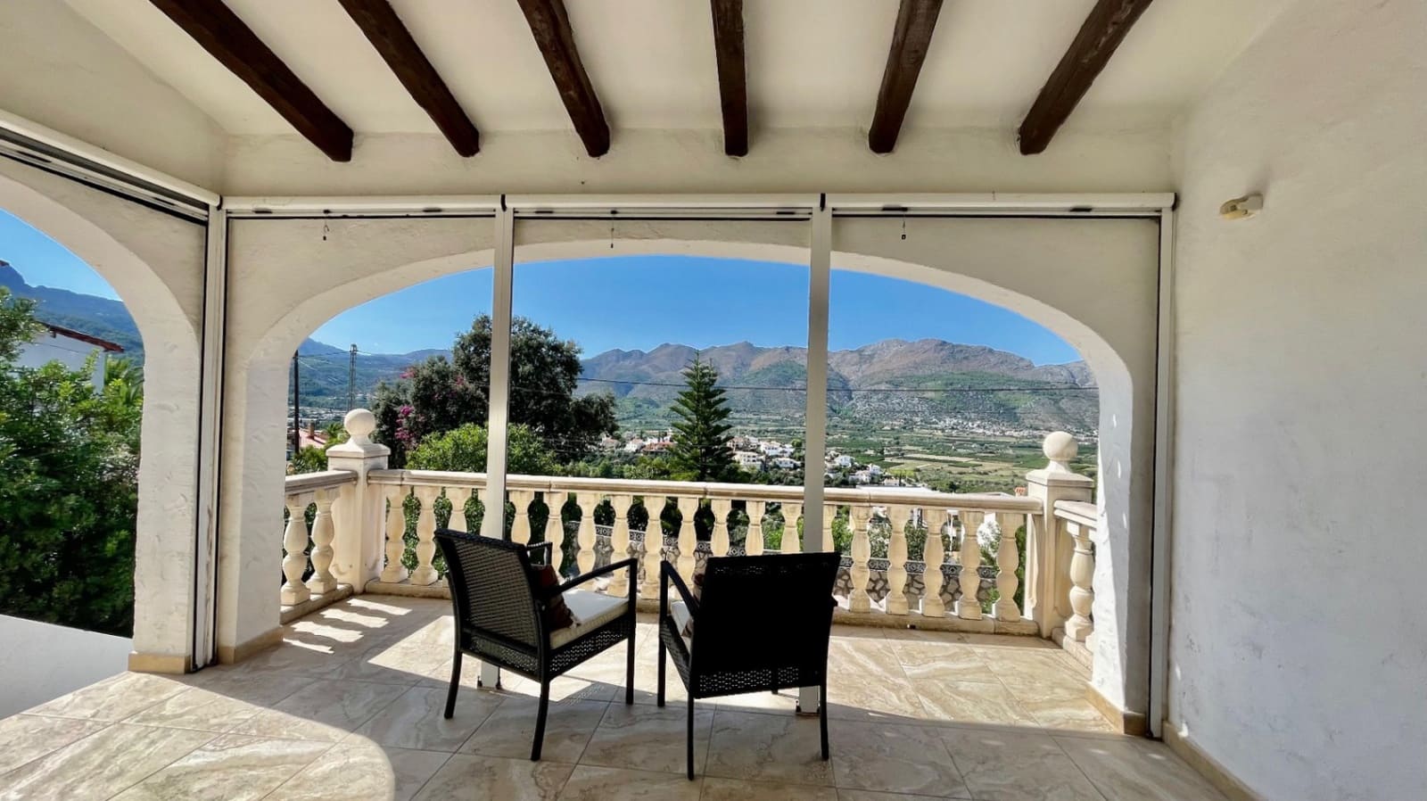 3 chambre Villa/Maison à vendre à Orba - 358 000 € (Ref: 9383934)