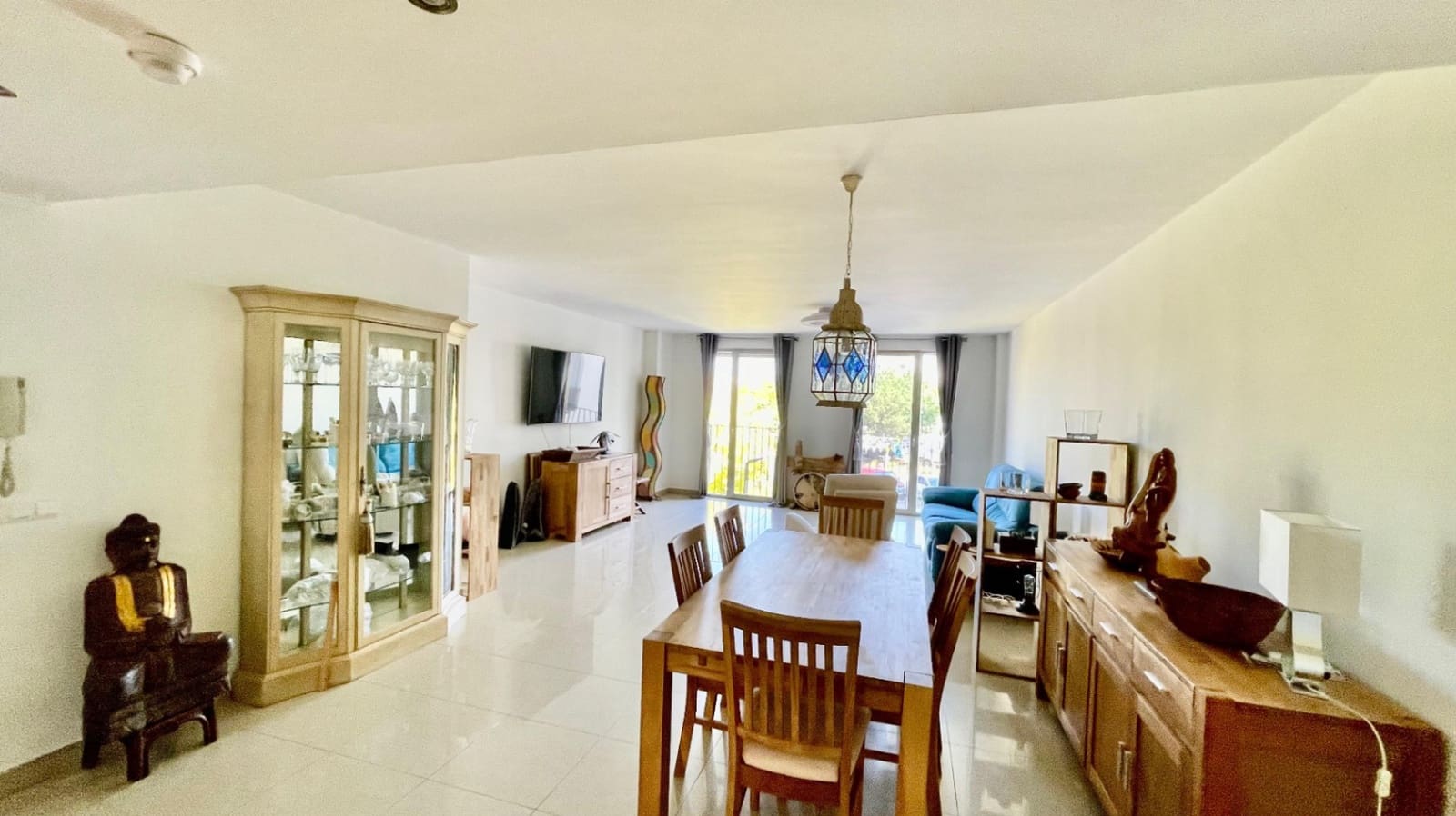 3 bedroom Apartment for sale in Jalon / Xalo with garage - € 248,000 (Ref: 9383935)