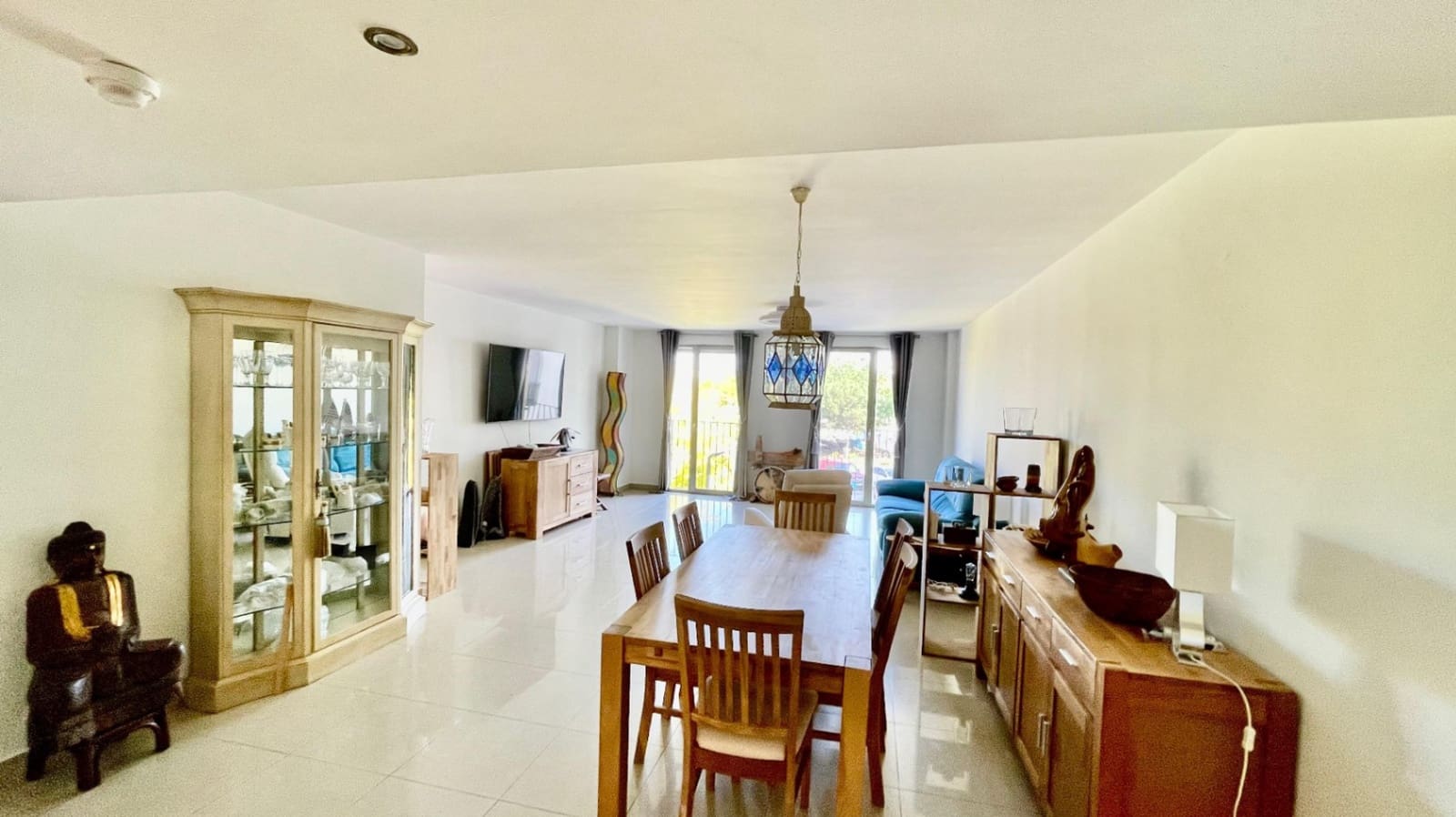 3 bedroom Apartment for sale in Jalon / Xalo with garage - € 248,000 (Ref: 9383935)