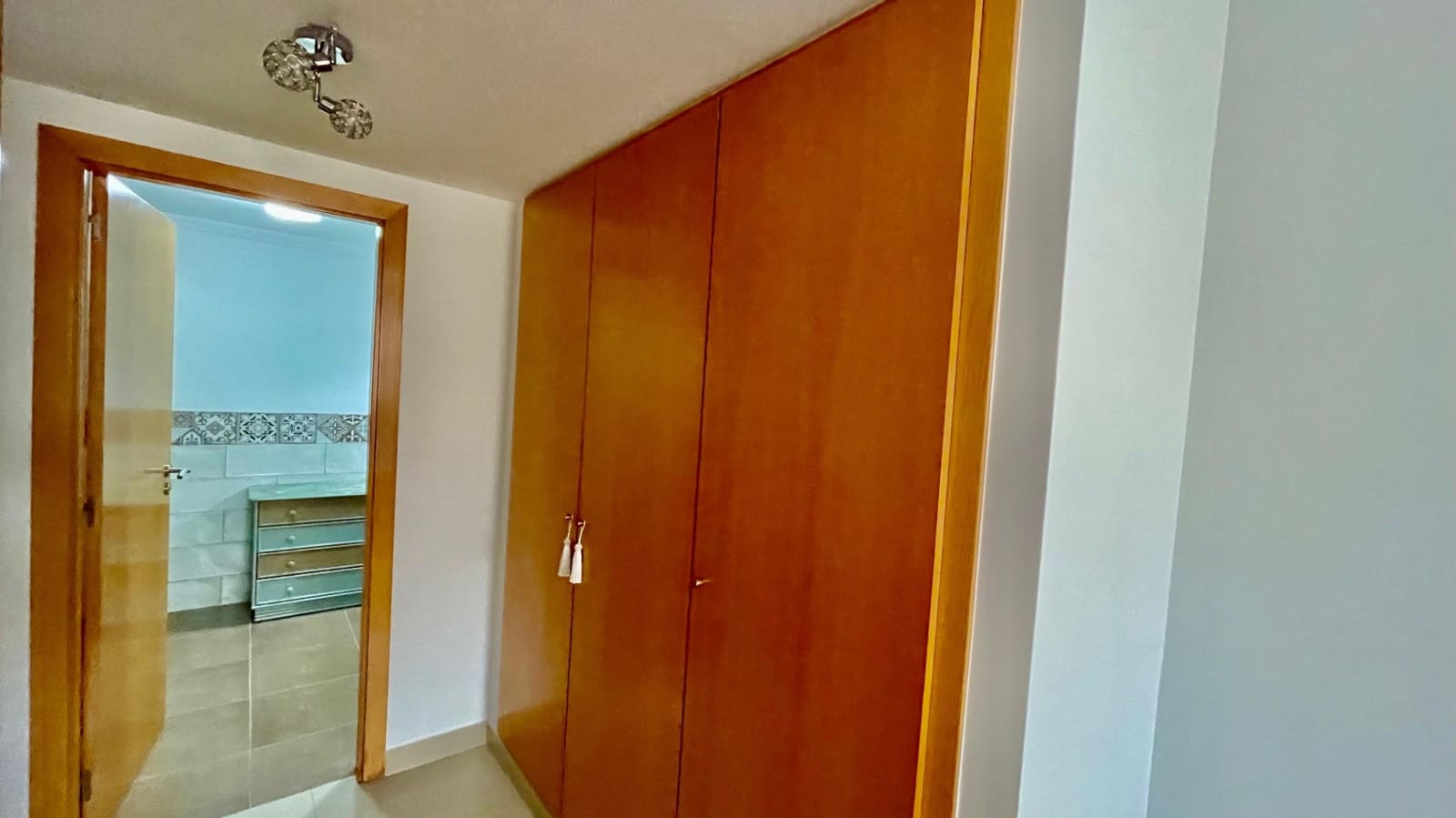 3 bedroom Apartment for sale in Jalon / Xalo with garage - € 248,000 (Ref: 9383935)