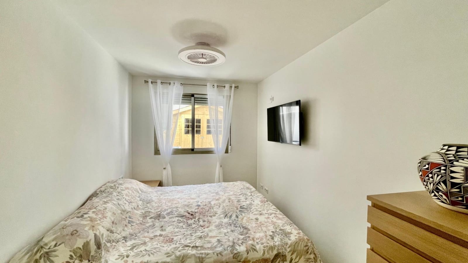 3 bedroom Apartment for sale in Jalon / Xalo with garage - € 248,000 (Ref: 9383935)