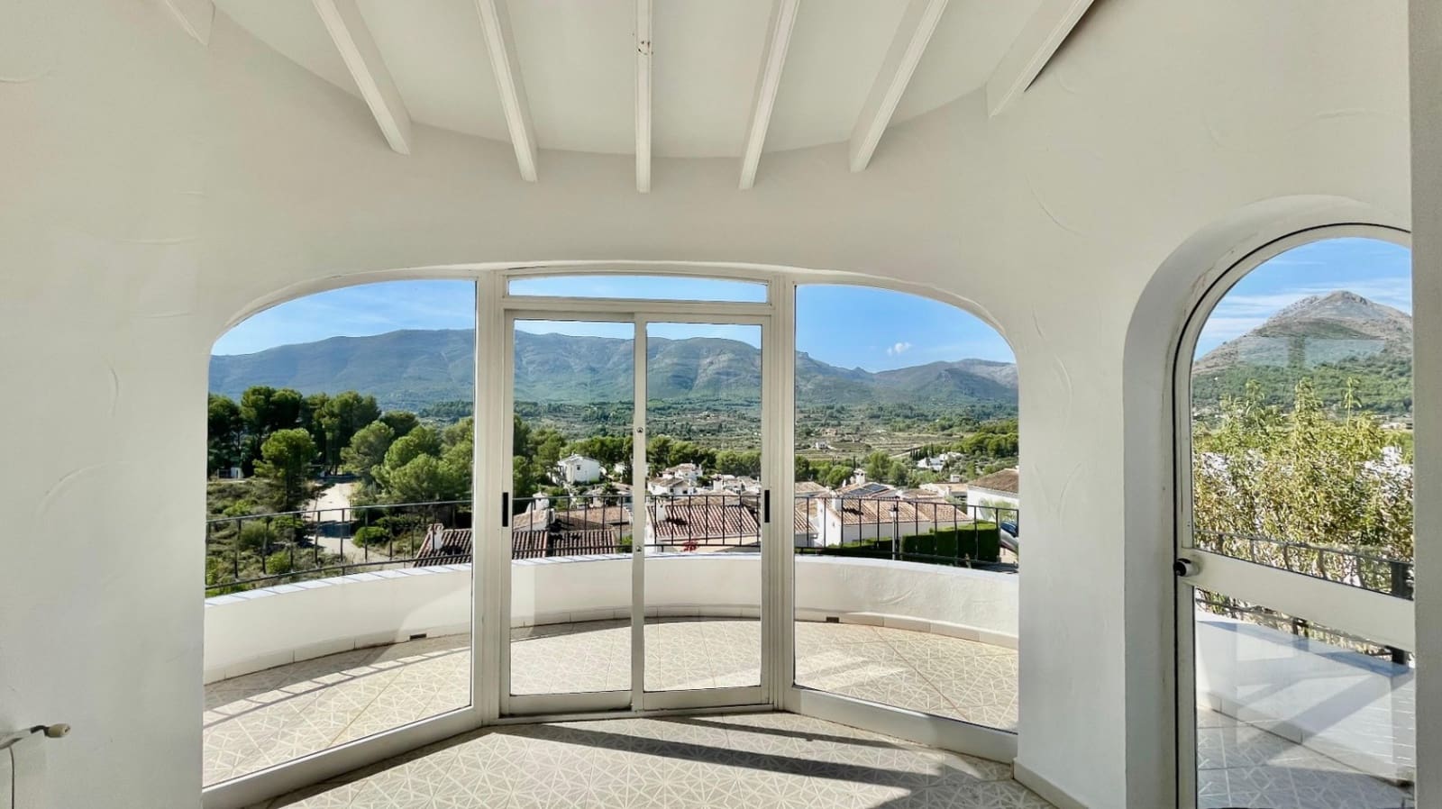 4 bedroom Villa for sale in Murla with pool garage - € 460,000 (Ref: 9383936)