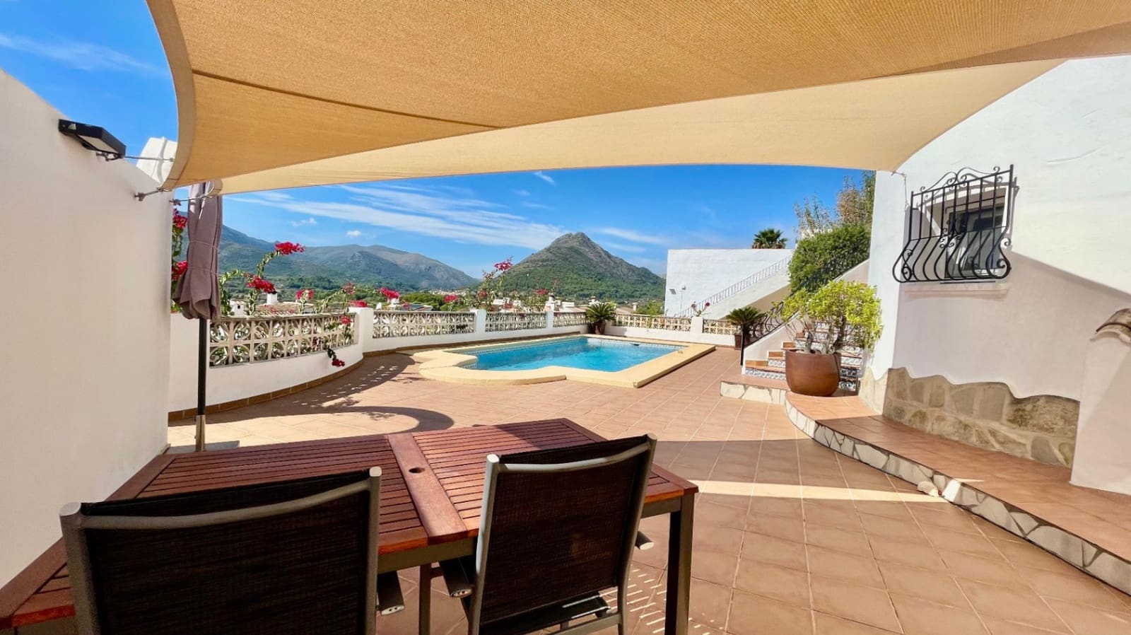 4 bedroom Villa for sale in Murla with pool garage - € 460,000 (Ref: 9383936)