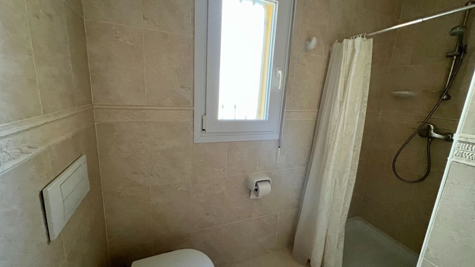 3 slaapkamer Villa te koop in Orba met garage - € 399.950 (Ref: 9383937)