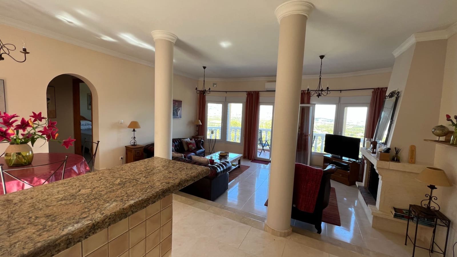 3 slaapkamer Villa te koop in Orba met garage - € 399.950 (Ref: 9383937)