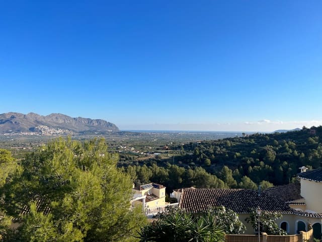 3 slaapkamer Villa te koop in Orba met garage - € 399.950 (Ref: 9383937)