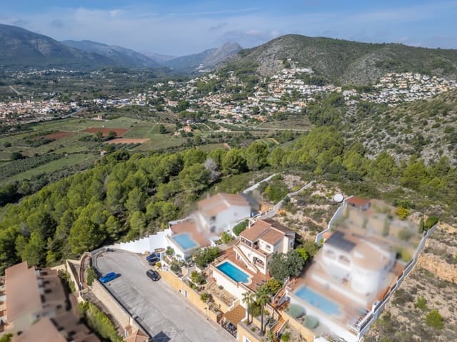 4 sypialnia Willa na sprzedaż w Jalón / Xaló z basenem garażem - 595 000 € (Ref: 9383938)