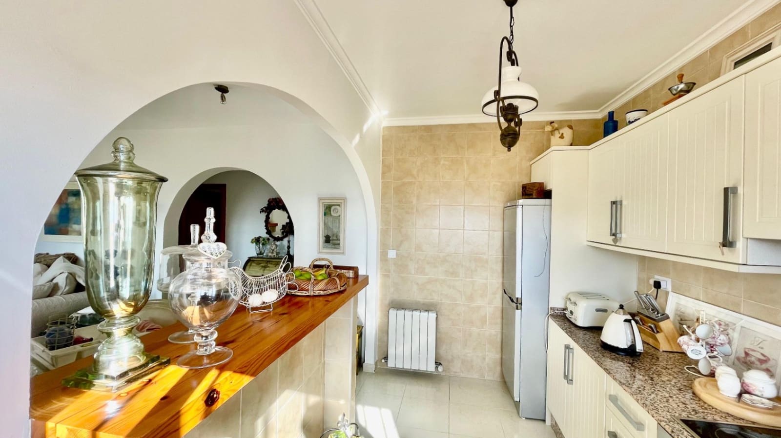 4 sypialnia Willa na sprzedaż w Jalon / Xalo z basenem garażem - 595 000 € (Ref: 9383938)