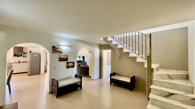 4 sypialnia Willa na sprzedaż w Jalón / Xaló z basenem garażem - 735 000 € (Ref: 9383940)