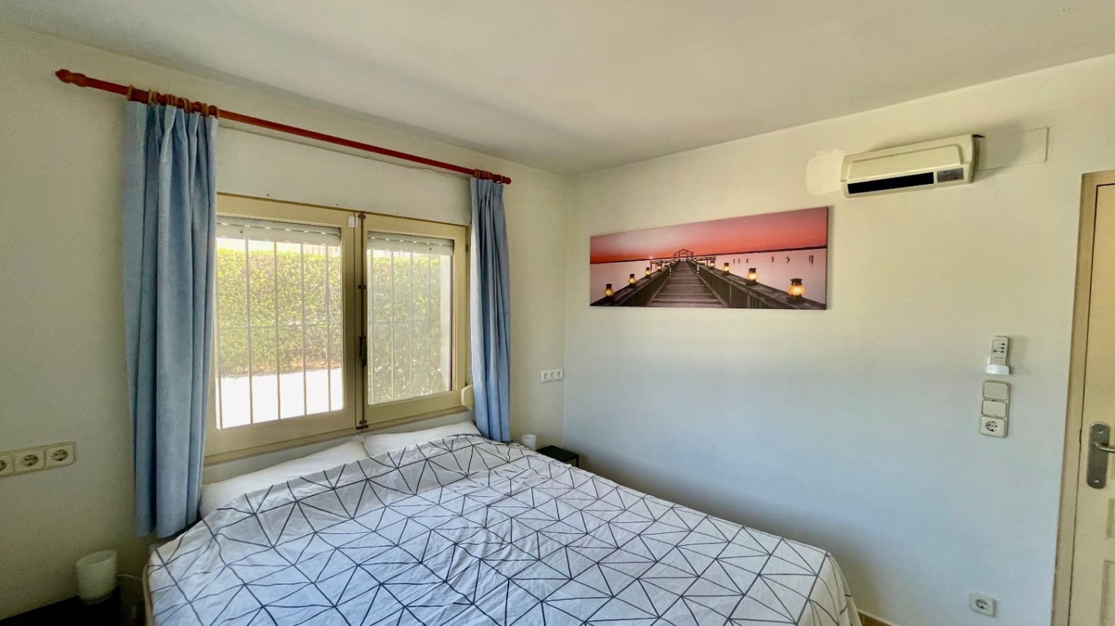 4 bedroom Villa for sale in Jalon / Xalo with pool garage - € 735,000 (Ref: 9383940)