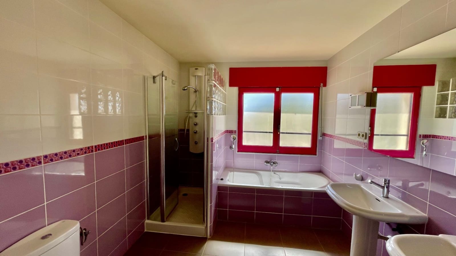 4 bedroom Villa for sale in Jalon / Xalo with pool garage - € 735,000 (Ref: 9383940)