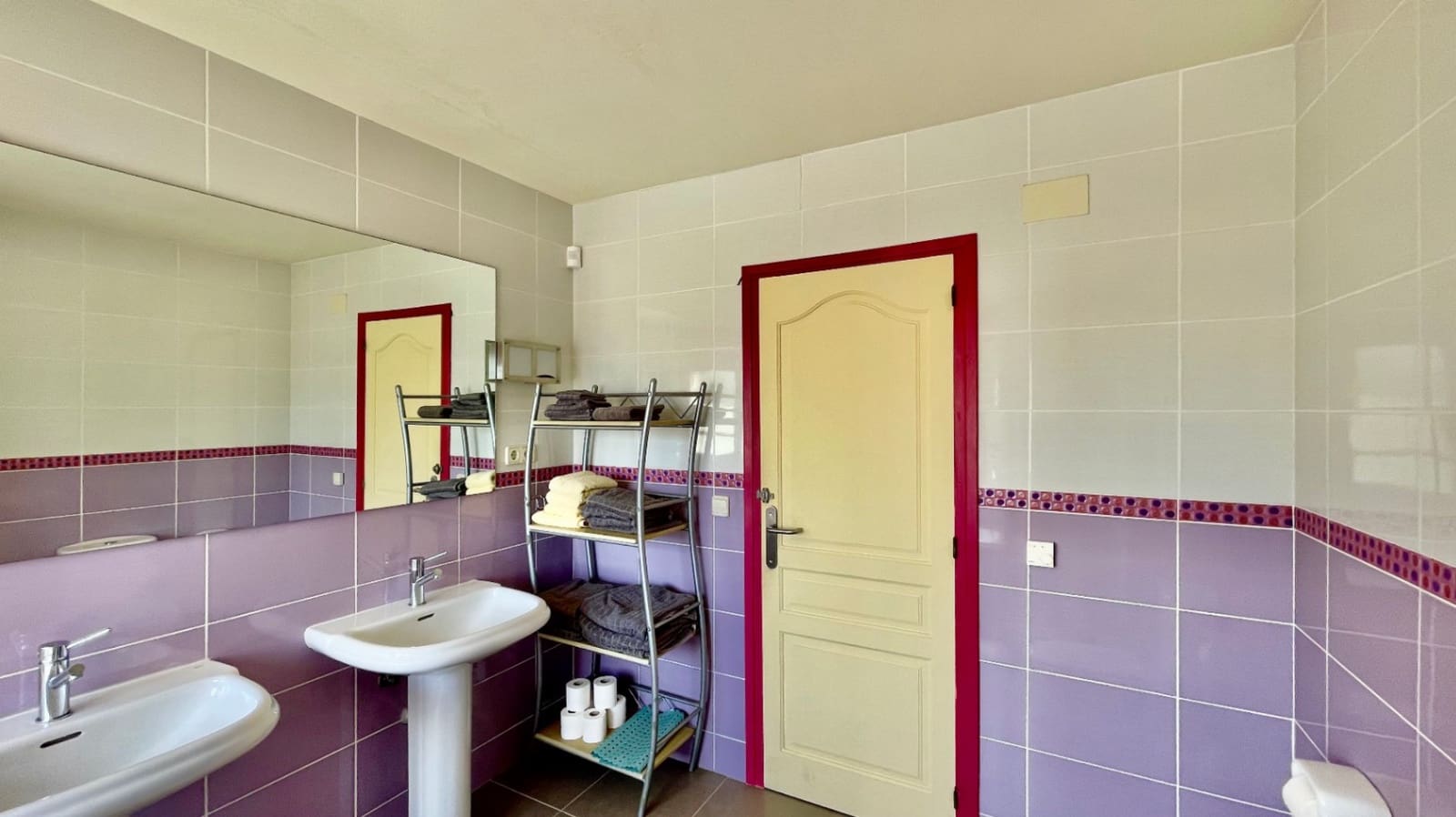 4 bedroom Villa for sale in Jalon / Xalo with pool garage - € 735,000 (Ref: 9383940)