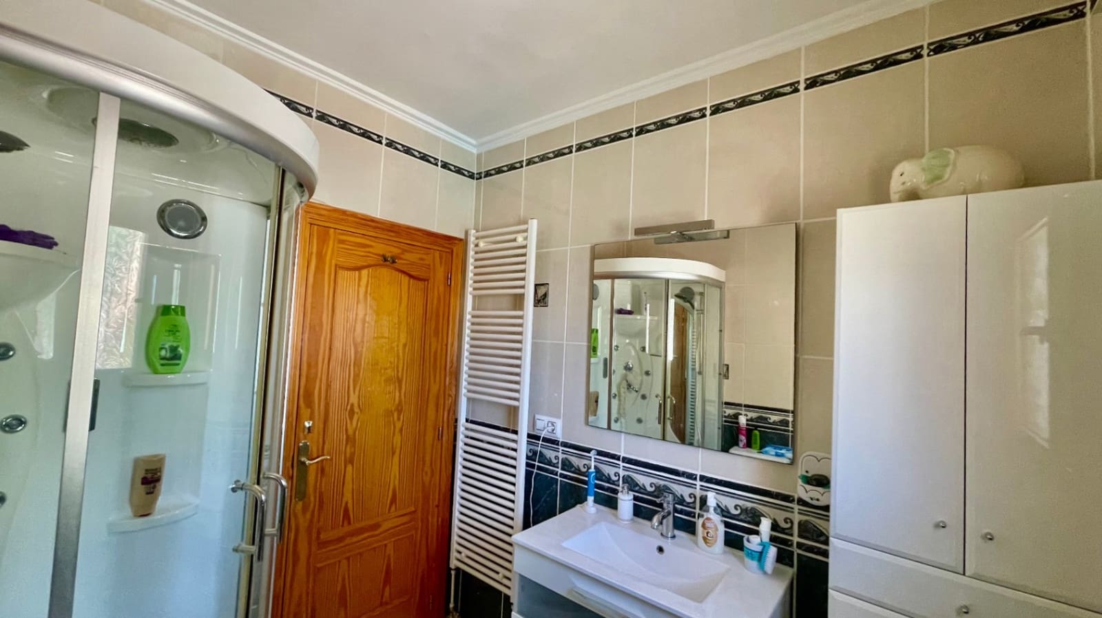 5 Zimmer Villa zu verkaufen in Parcent mit Pool Garage - 399.950 € (Ref: 9383941)