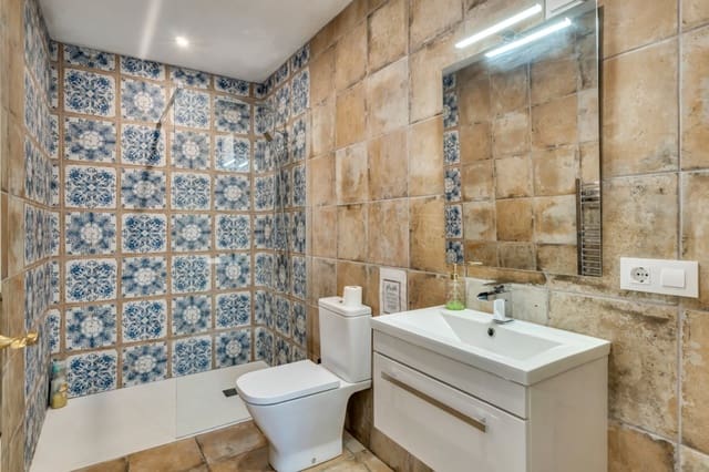 7 bedroom Villa for sale in Llíber with pool garage - € 995,000 (Ref: 9383942)