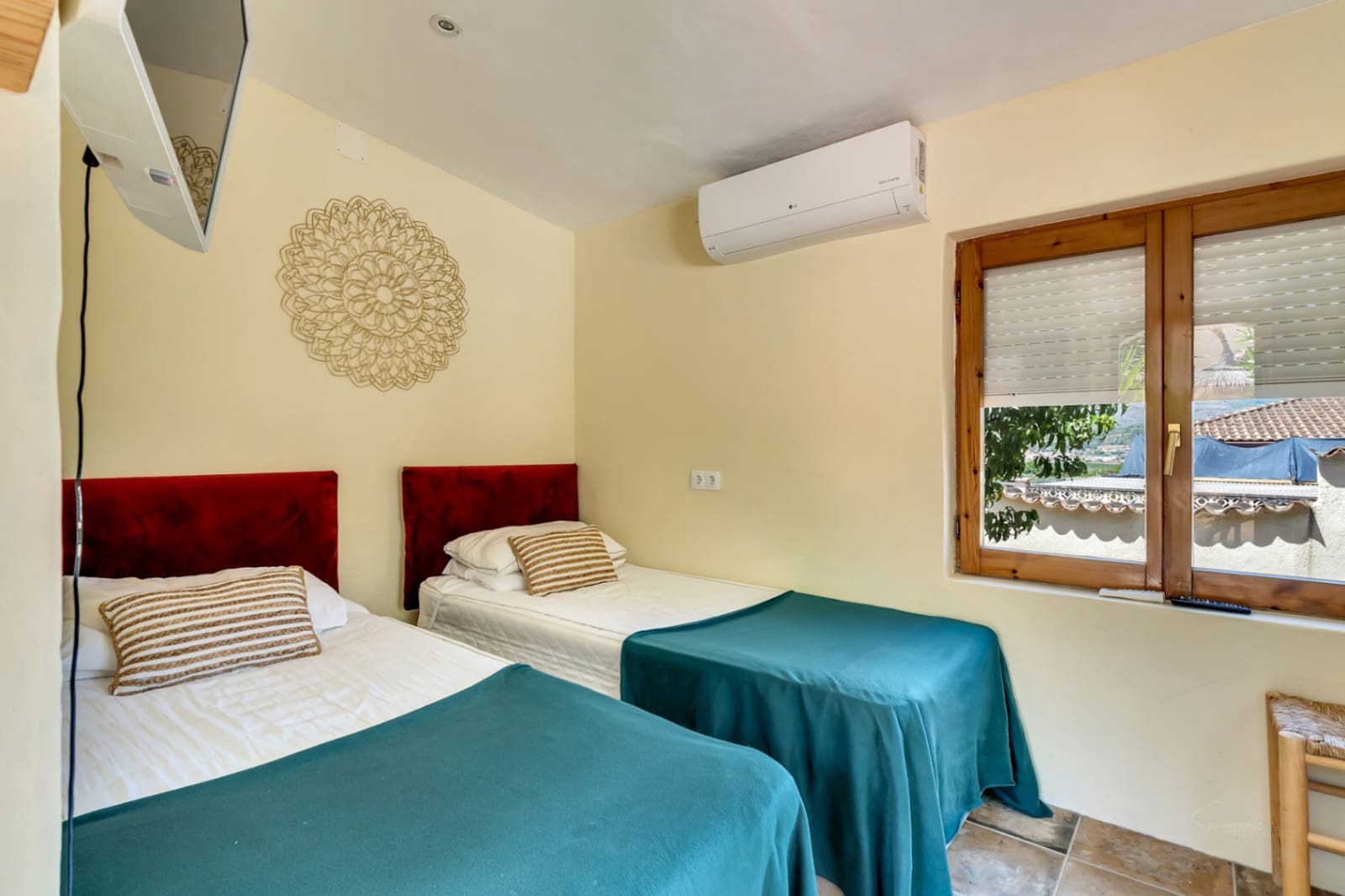 7 quarto Moradia para venda em Lliber com piscina garagem - 995 000 € (Ref: 9383942)