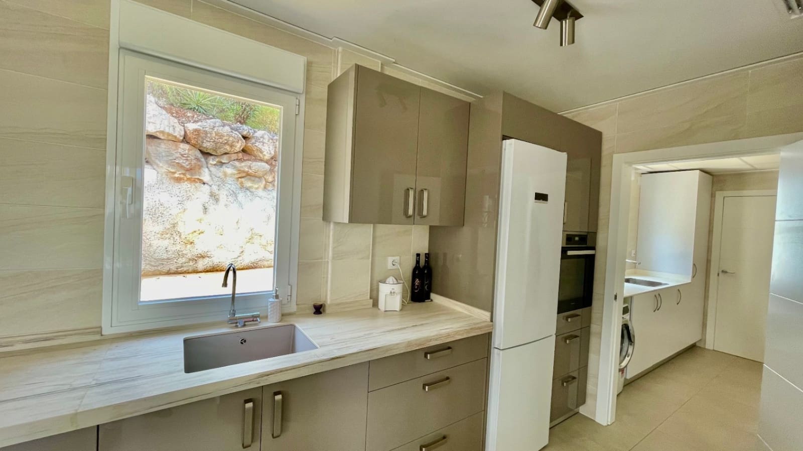 7 bedroom Villa for sale in Alcalali / Alcanali with pool garage - € 1,495,000 (Ref: 9383943)