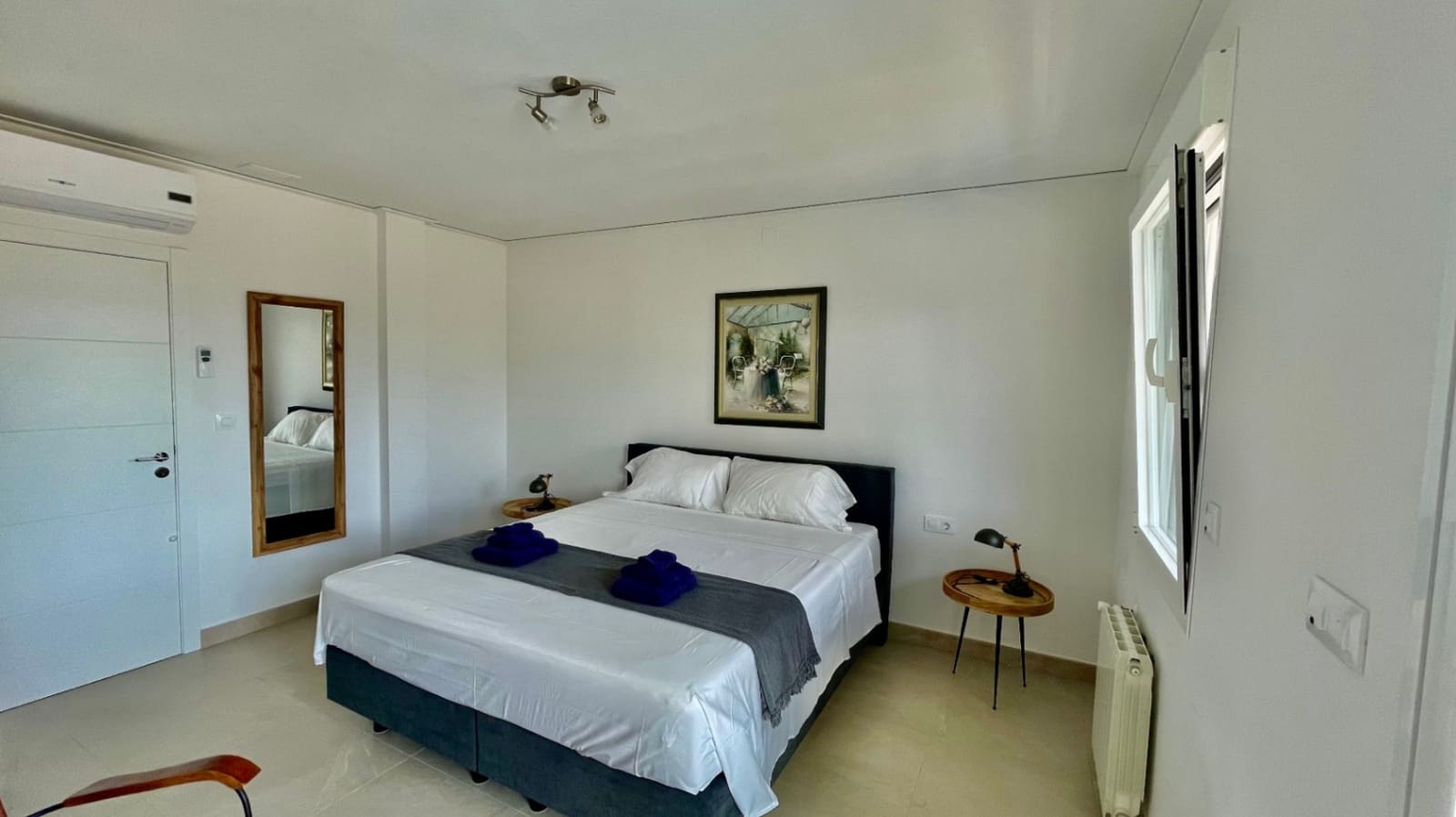 7 bedroom Villa for sale in Alcalali / Alcanali with pool garage - € 1,495,000 (Ref: 9383943)