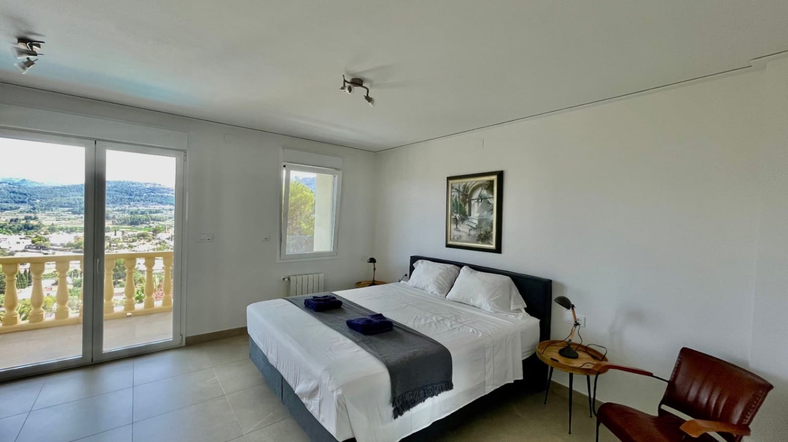 7 bedroom Villa for sale in Alcalali / Alcanali with pool garage - € 1,495,000 (Ref: 9383943)