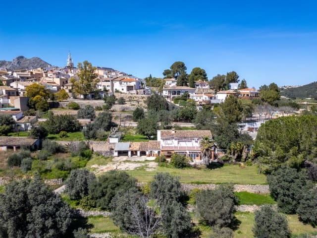 4 bedroom Villa for sale in Parcent - € 495,000 (Ref: 9383944)