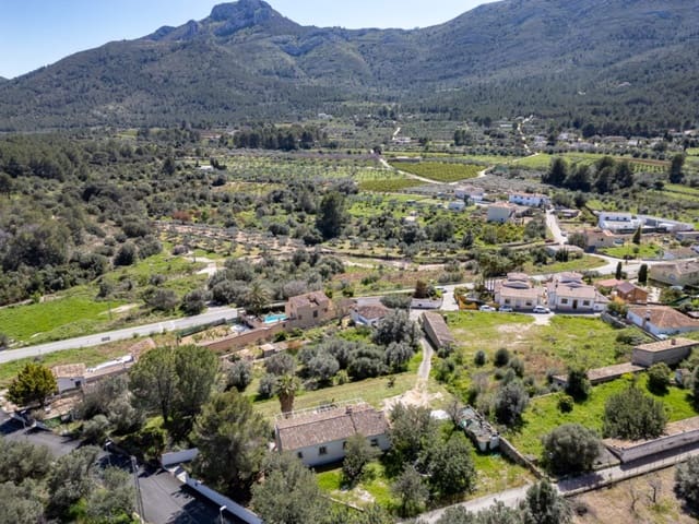 4 bedroom Villa for sale in Parcent - € 495,000 (Ref: 9383944)