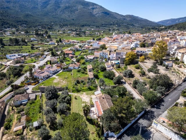 4 bedroom Villa for sale in Parcent - € 495,000 (Ref: 9383944)