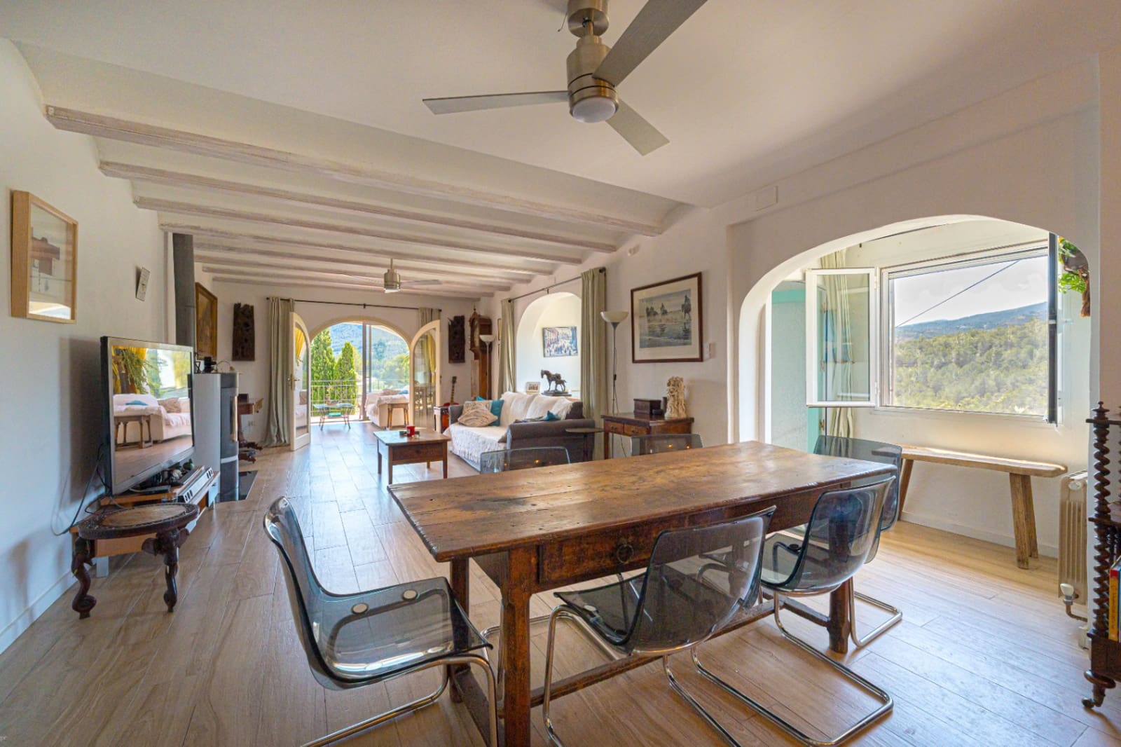 5 bedroom Villa for sale in Benissa with pool garage - € 895,000 (Ref: 9383945)